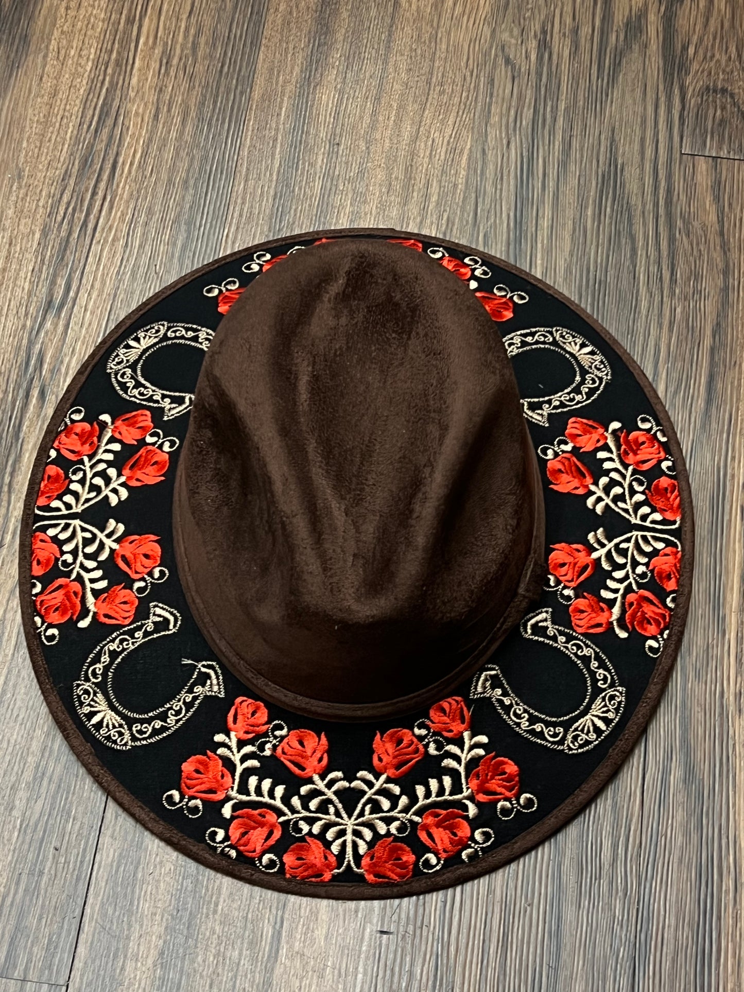 Herraduras  Hat (Brown)